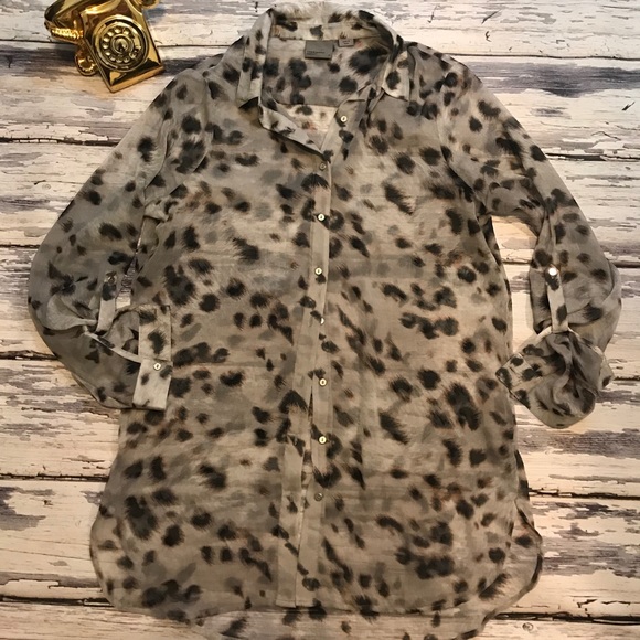 Vero Moda leopard print button down top